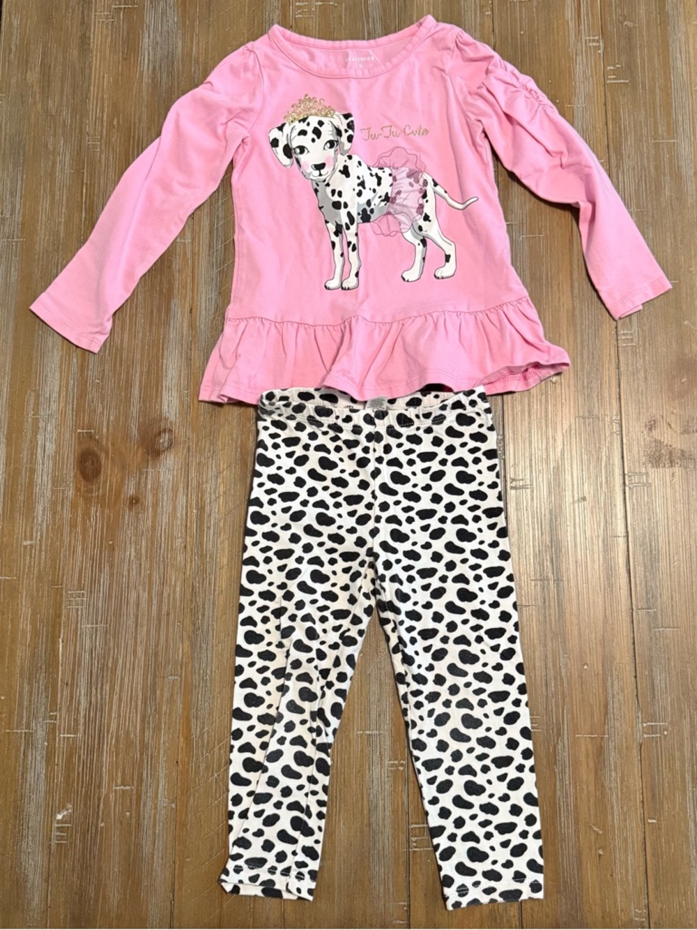 SOLD Girls shirt and pants set